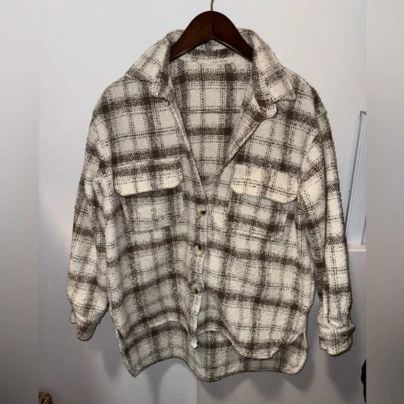 12th Tribe Beige Plaid Textured Jacket - Picture 3 of 7